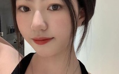 人妻少妇看A偷人无码电影